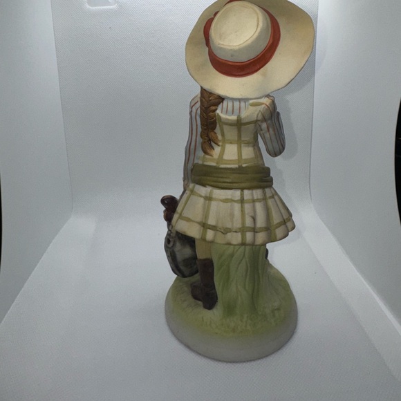 1973 vintage Holly Hobbie - Picture 2 of 3